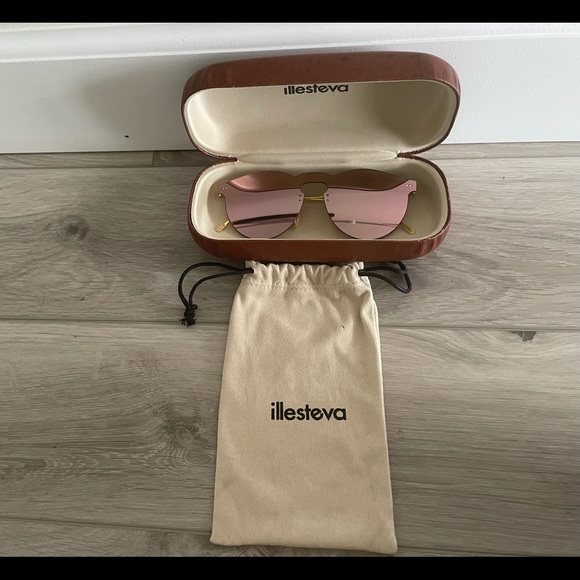 Illesteva Leonard II Mask Sunglasses Rose Gold/Gold Illesteva Leonard Rose Gold Illesteva Leonard II Sunglasses  main image 4